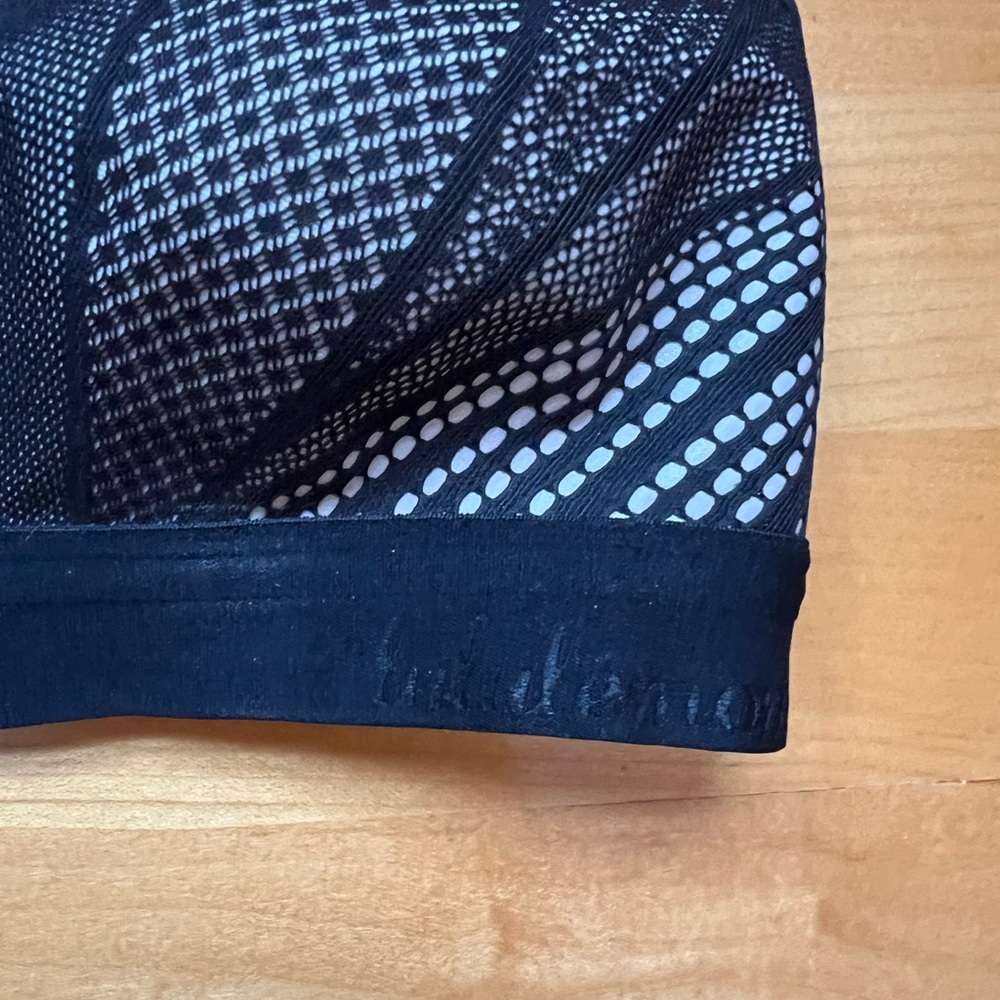 Lululemon Awake to lace Bra 32 C - Picture 4 of 7